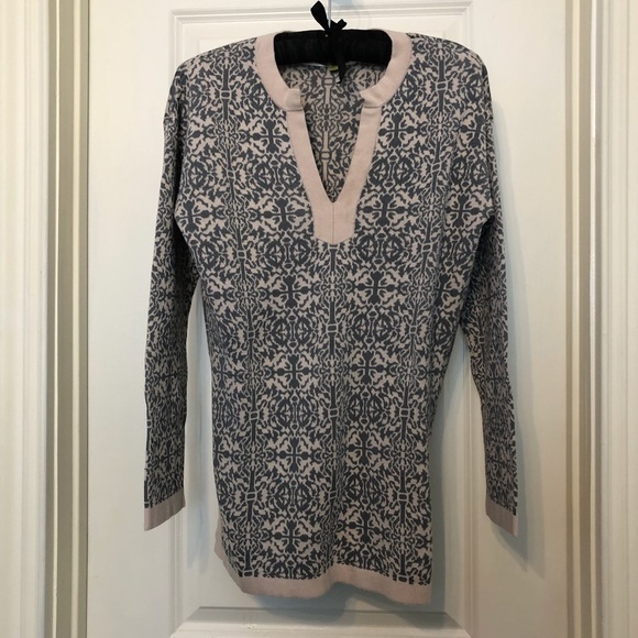 Sigrid Olson Signature Navy & Cream Tunic - Picture 1 of 5